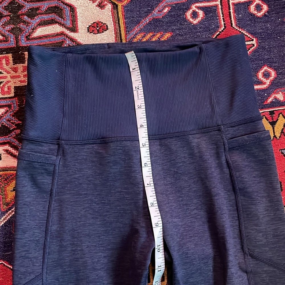 Athleta Exhale Stash Pocket Heel Tight Size XS - Picture 4 of 8